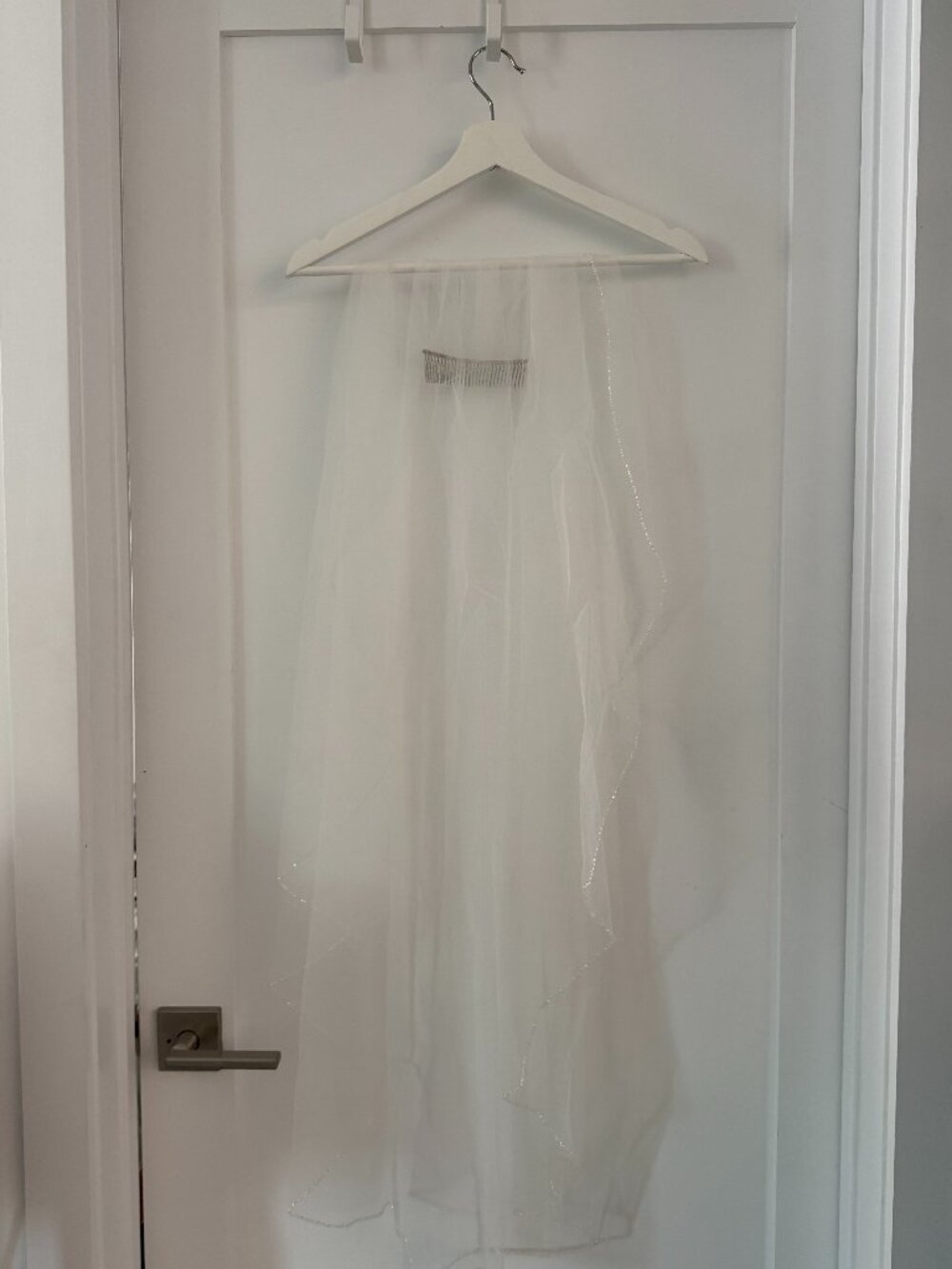 Bel Aire Bridal Veil V7488, Ivory (48")
